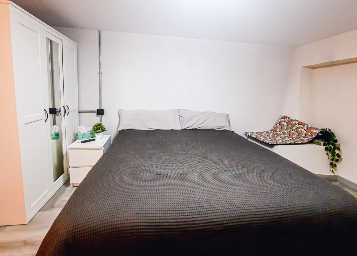 Tofi Lägenhet Madrid Exteriör bild